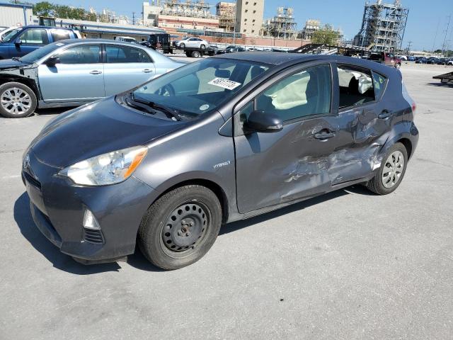 Toyota Prius c 2014
