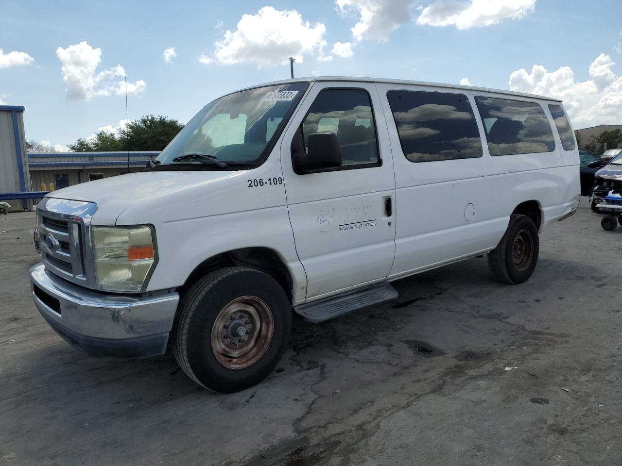 Ford Econoline van 2009