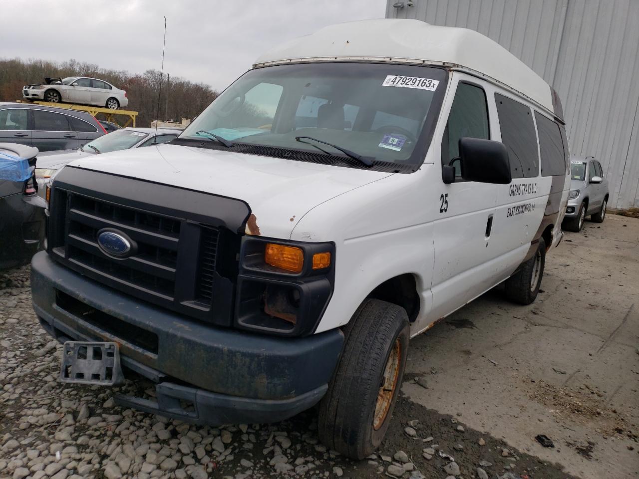 Ford Econoline van 2009