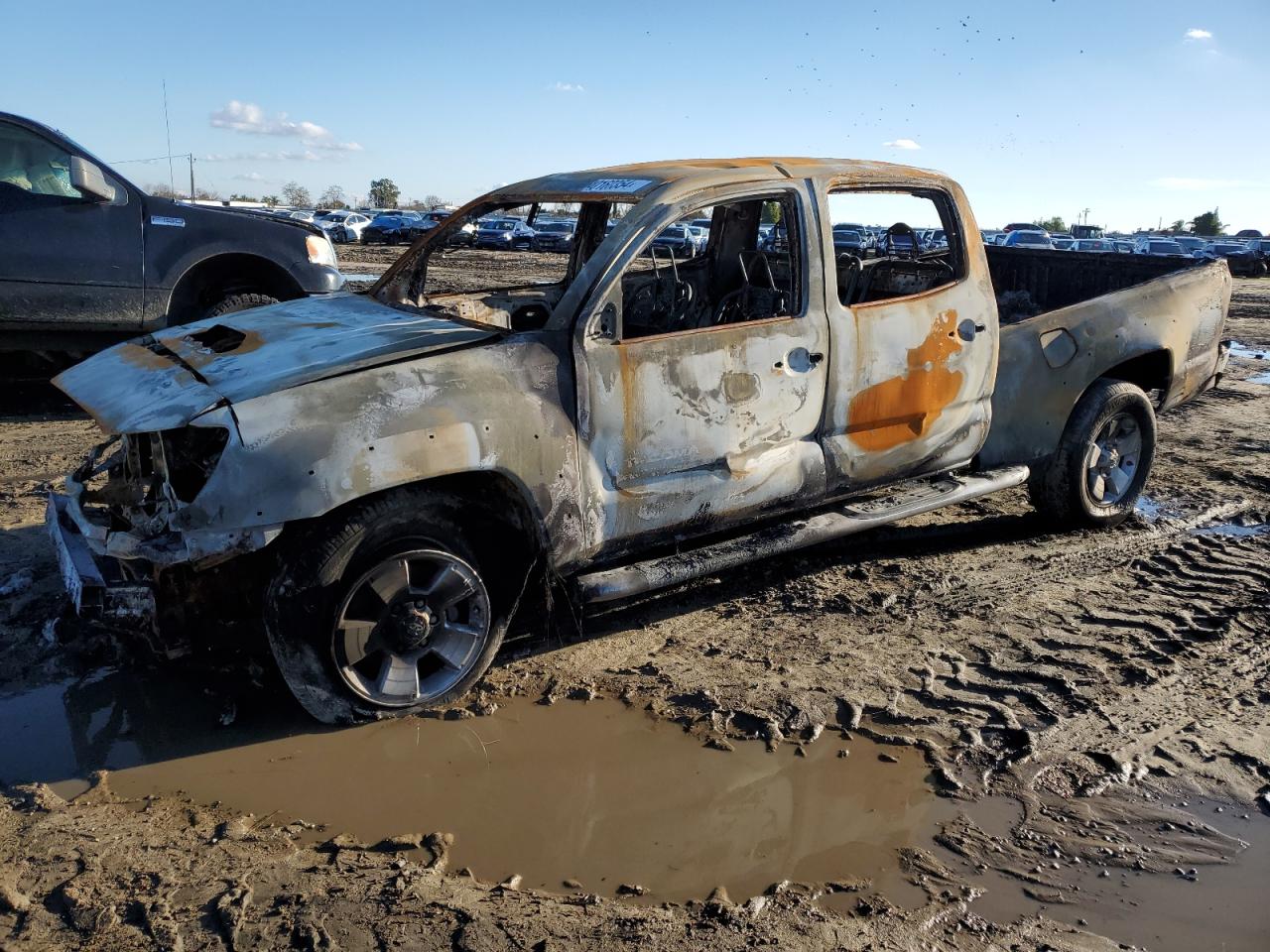 TOYOTA TACOMA DOU 2015
