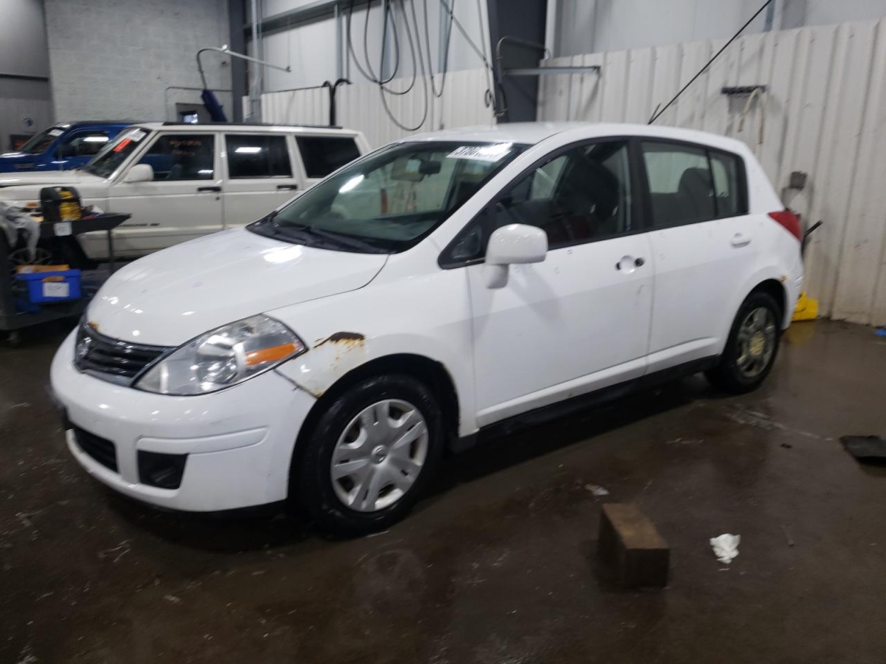 NISSAN VERSA S 2012