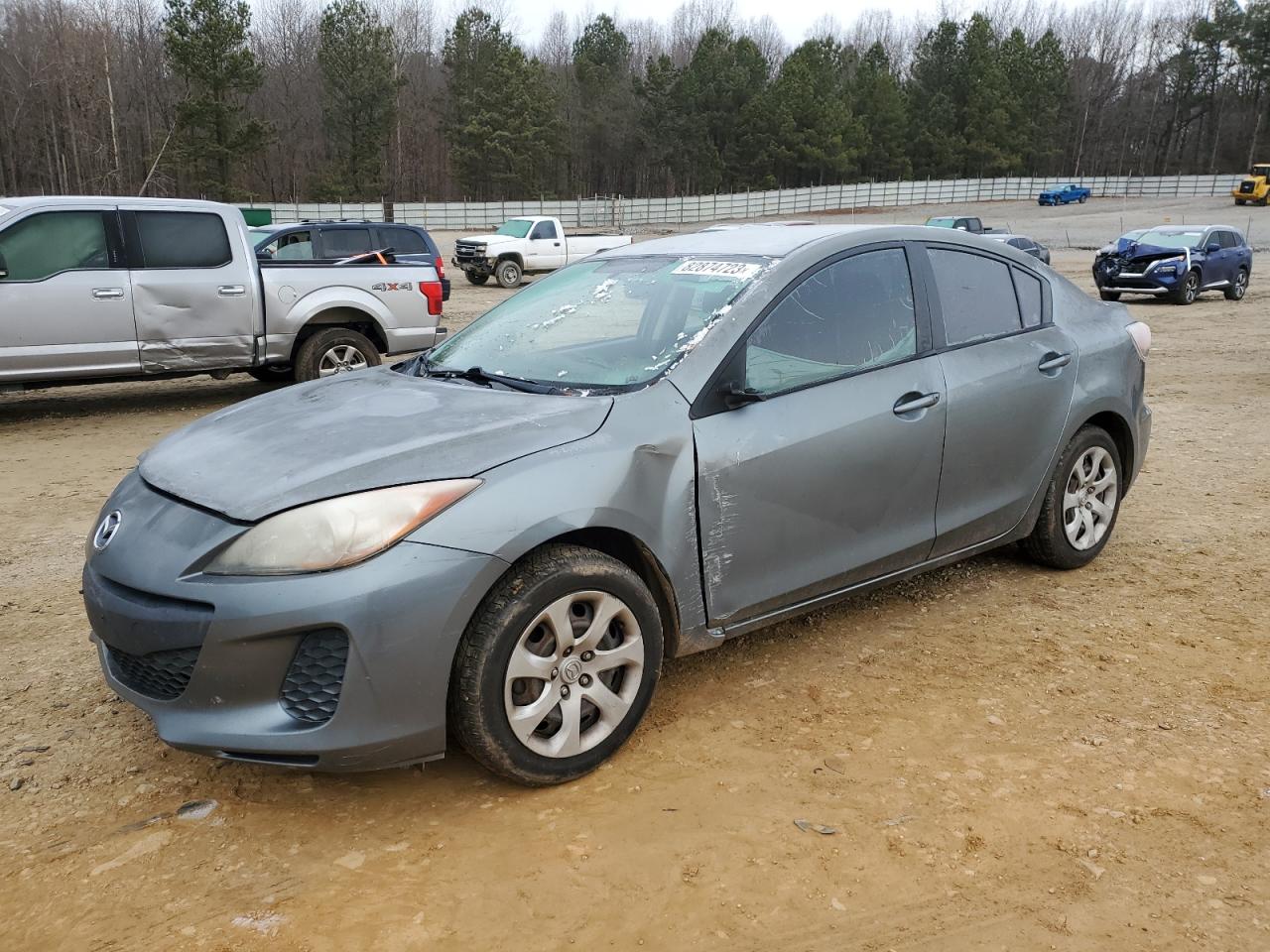 MAZDA 3 2012