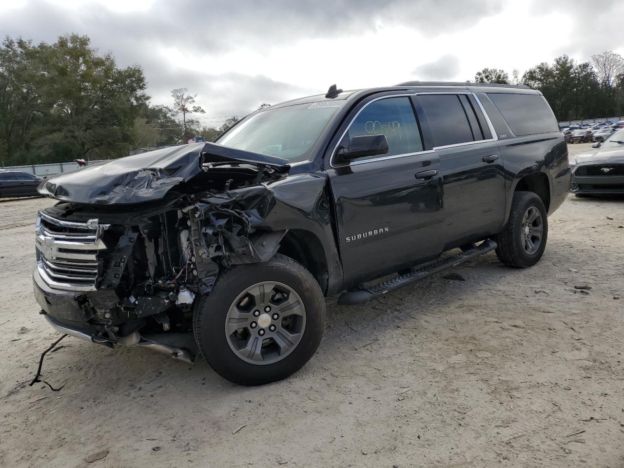 CHEVROLET SUBURBAN 2017