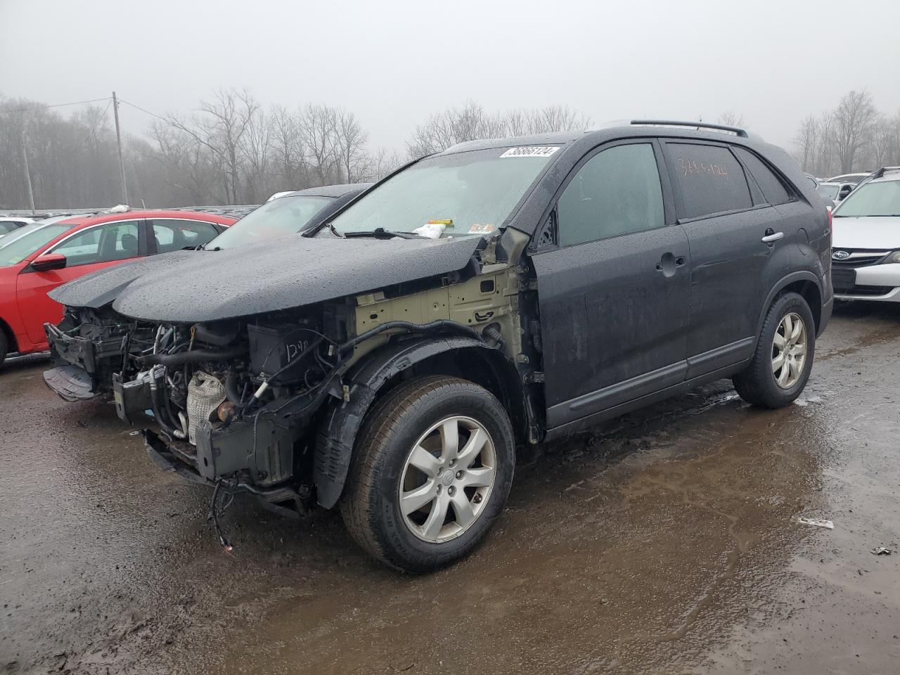 KIA SORENTO LX 2013