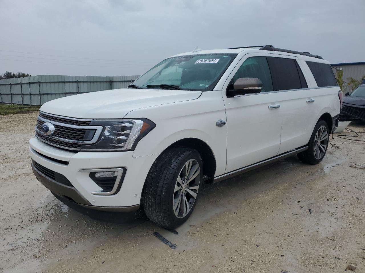 FORD EXPEDITION 2021
