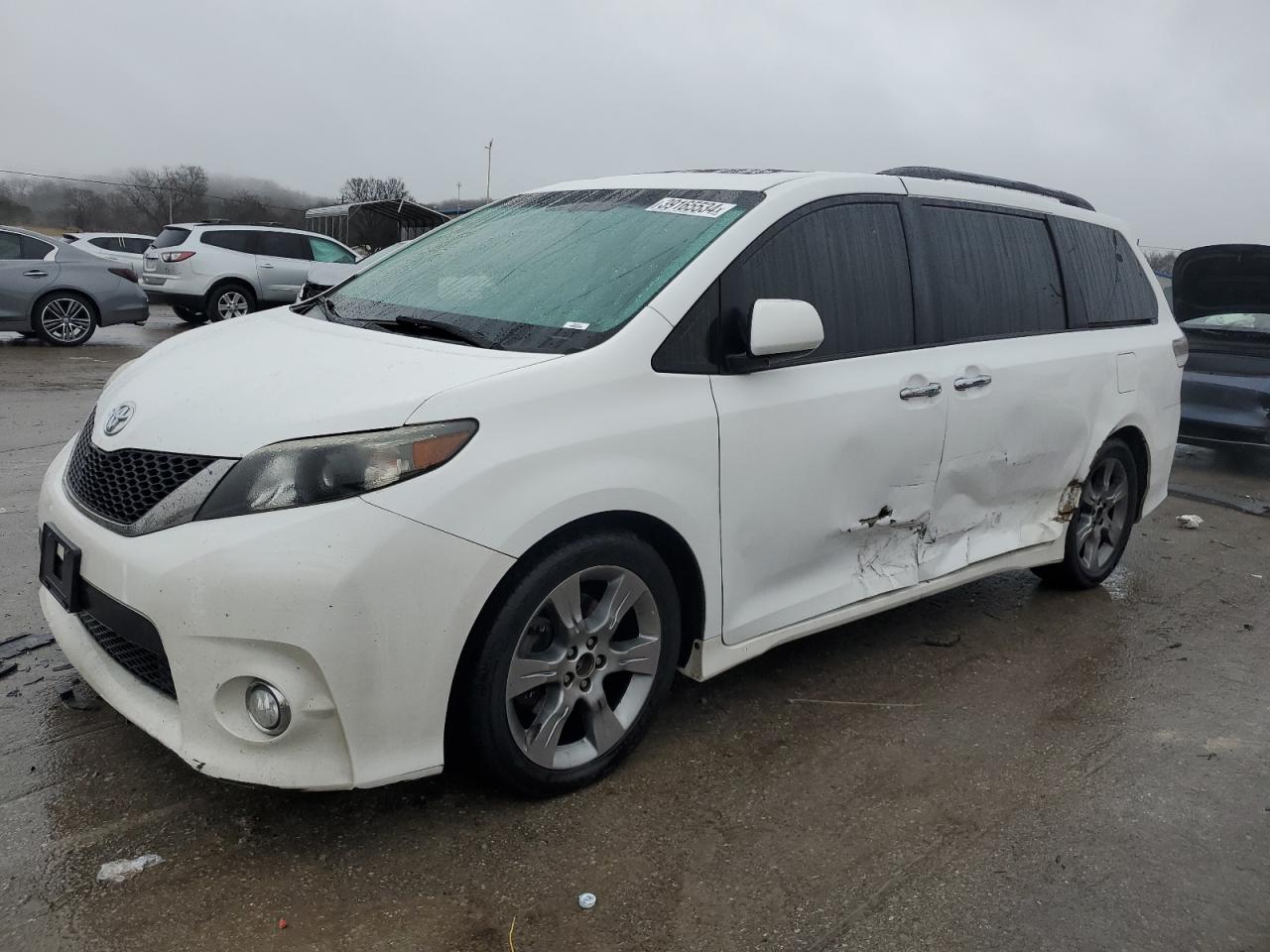 TOYOTA SIENNA SPORT 2014