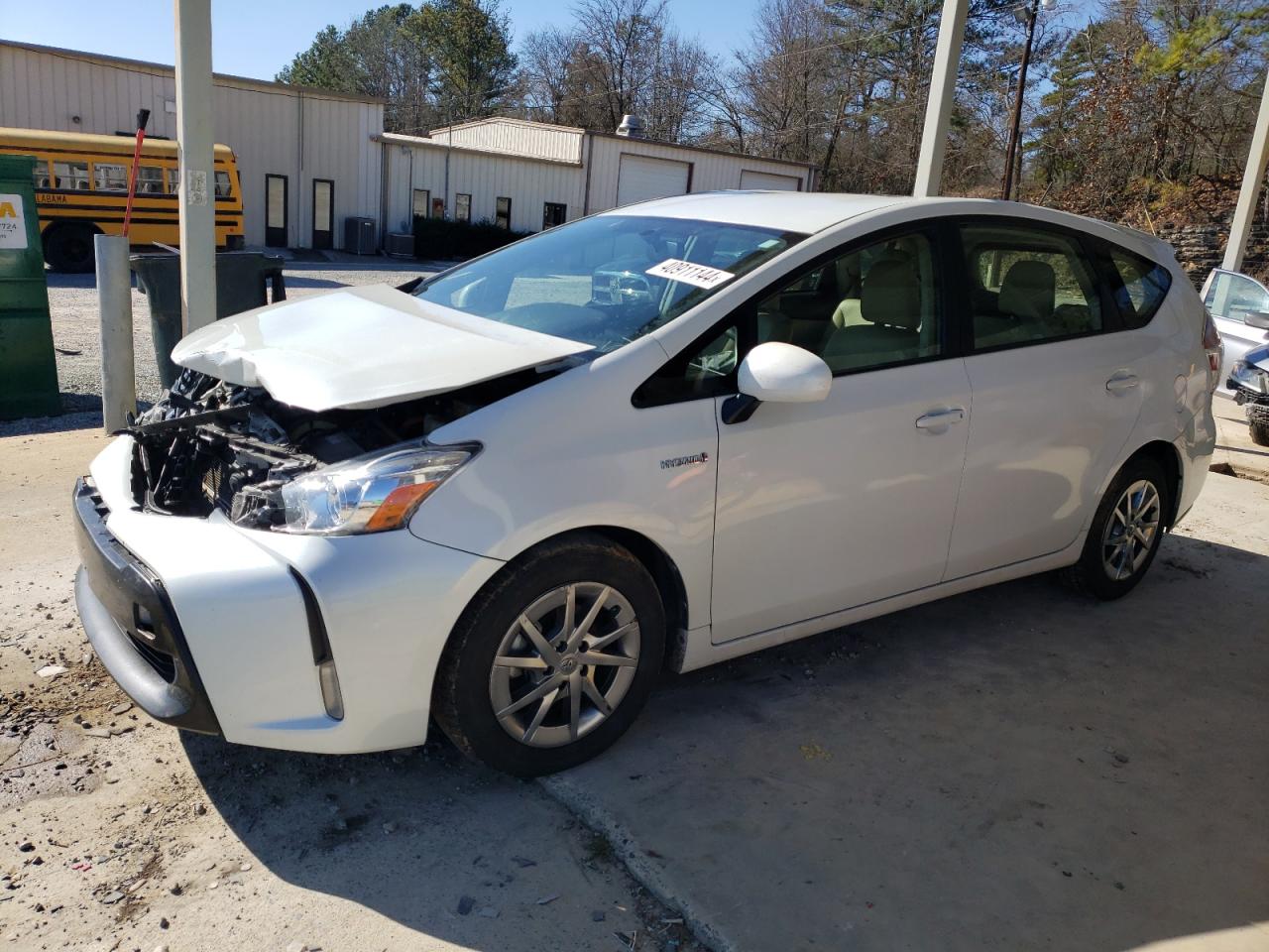 TOYOTA PRIUS V 2015