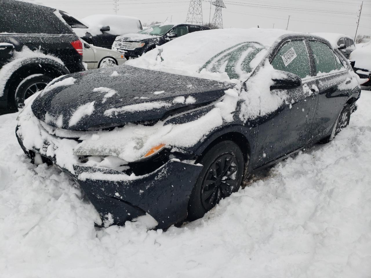 TOYOTA CAMRY LE 2015