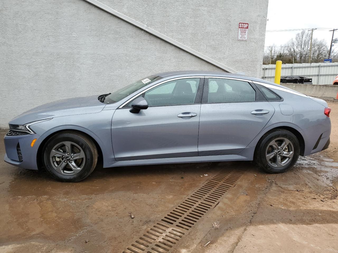 KIA K5 LXS 2023