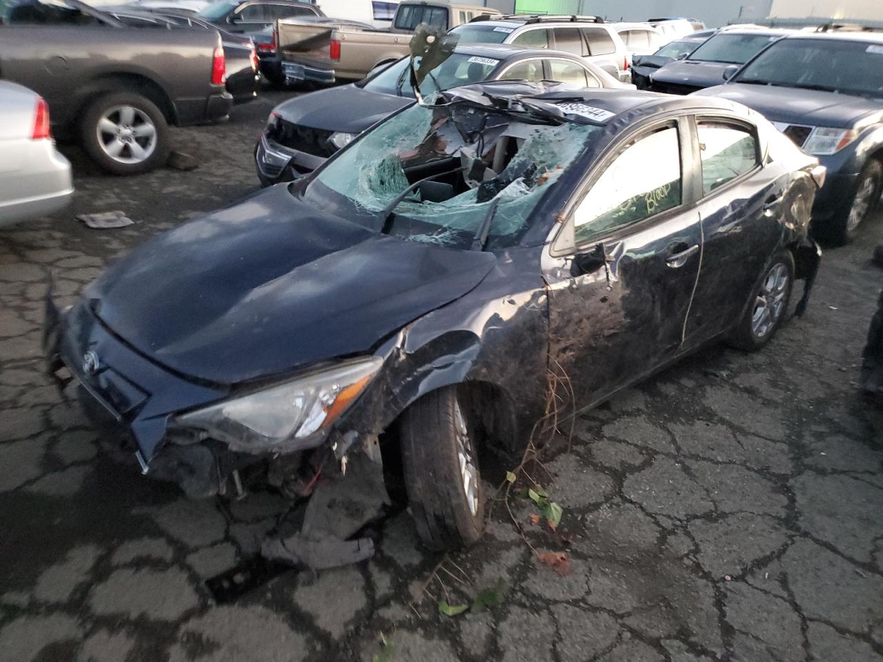 TOYOTA YARIS IA 2017