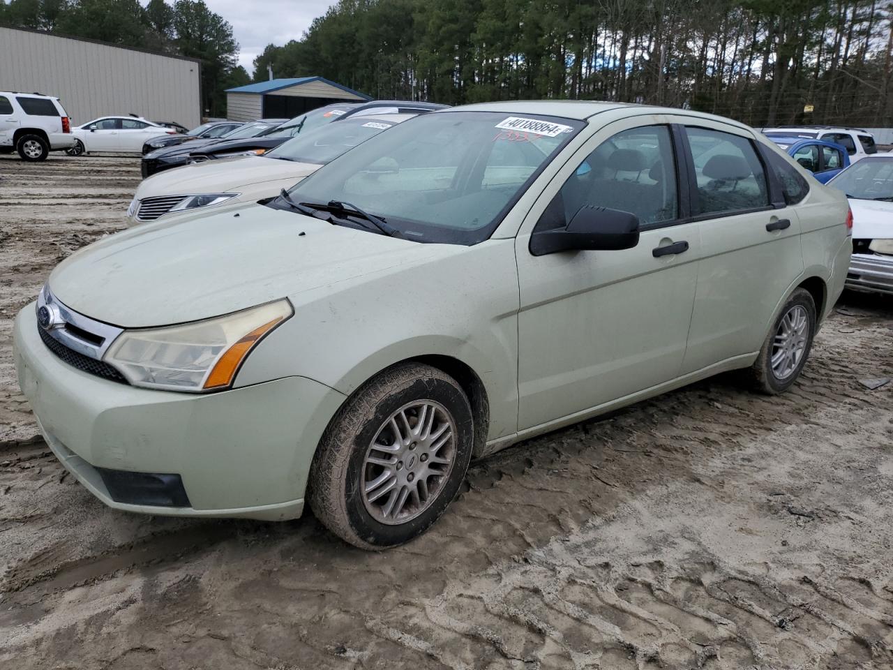 FORD FOCUS SE 2011