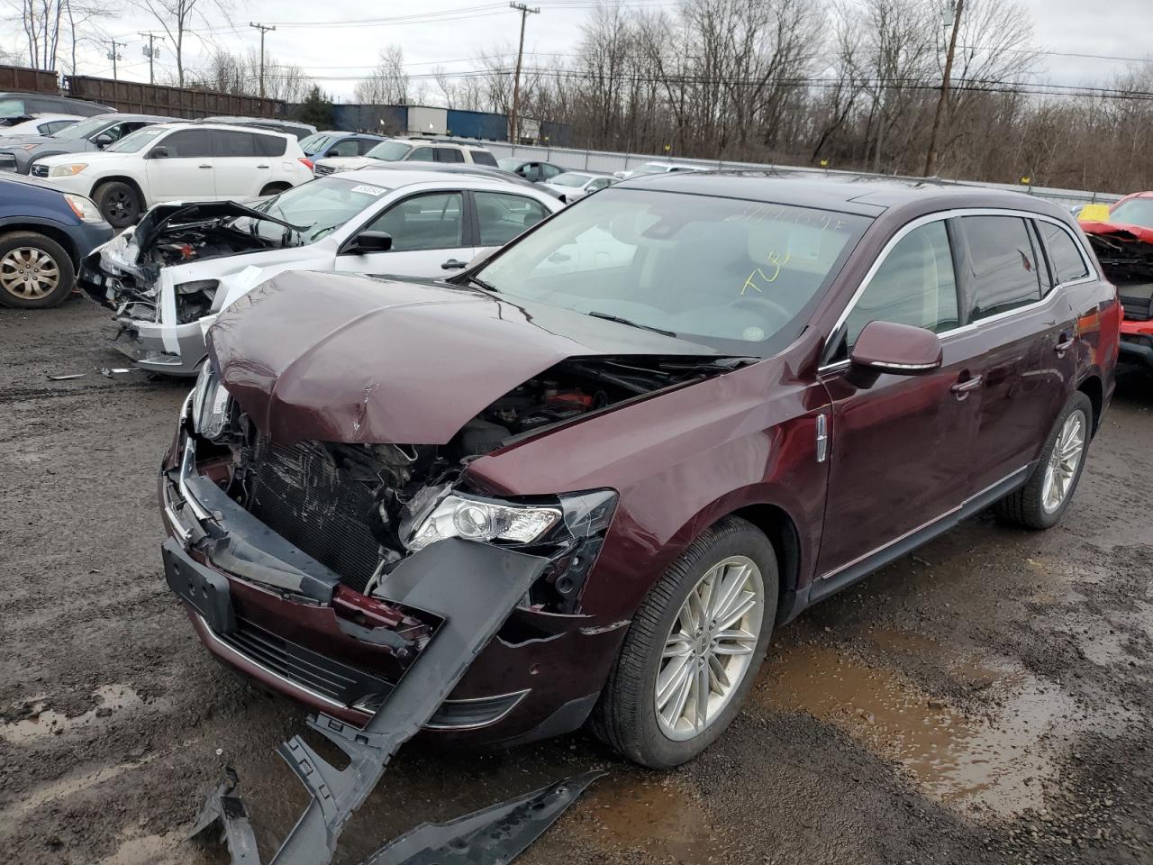 LINCOLN MKT 2019