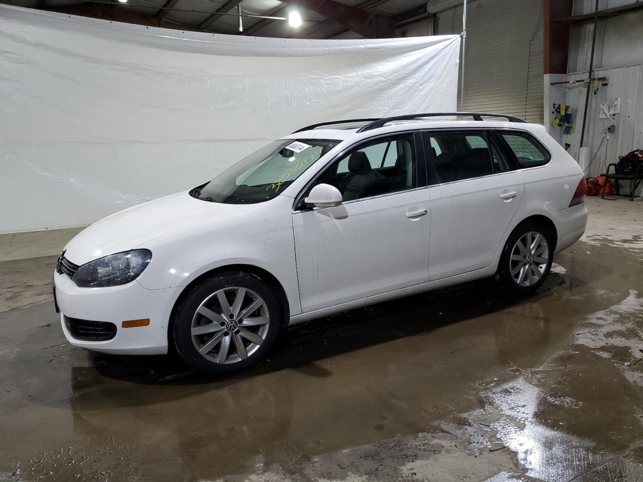 VOLKSWAGEN JETTA 2013