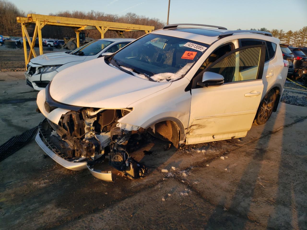TOYOTA RAV4 SE 2016