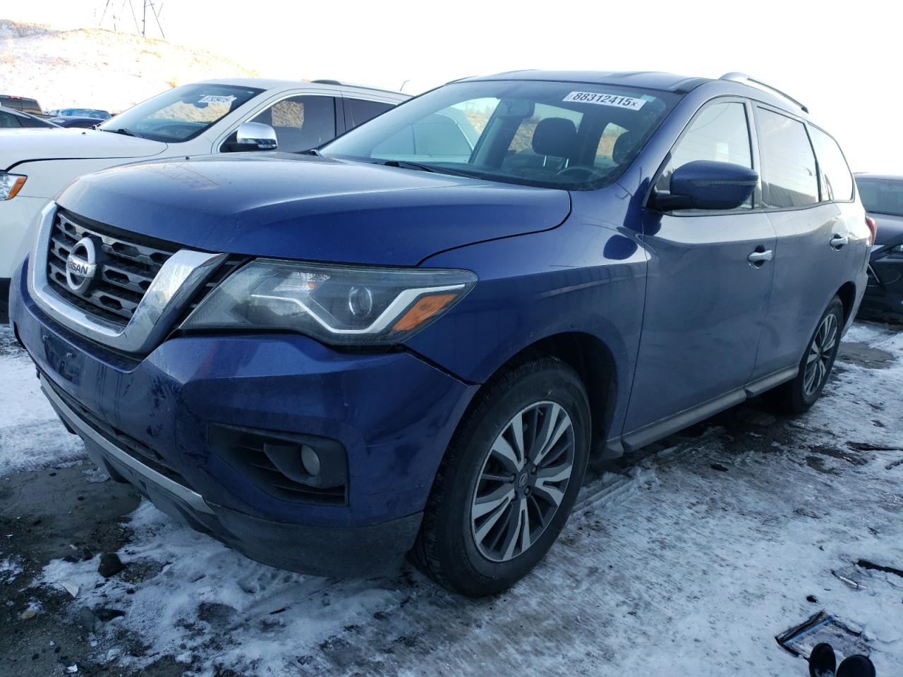 NISSAN PATHFINDER 2017