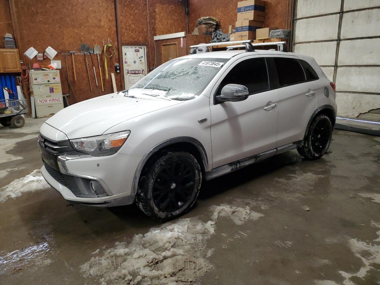 MITSUBISHI OUTLANDER 2019