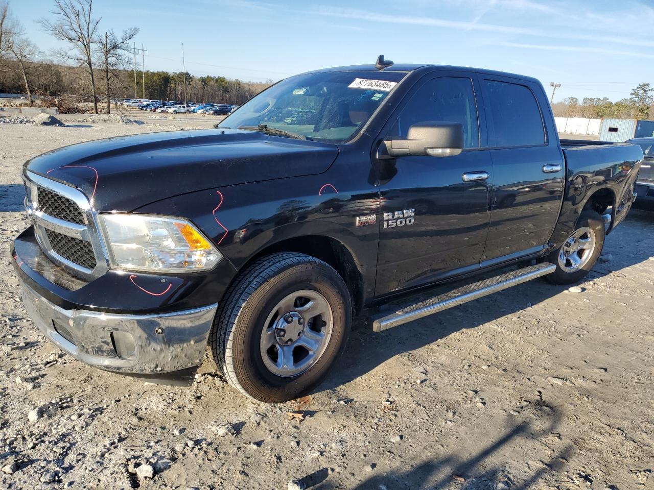 RAM 1500 SLT 2017