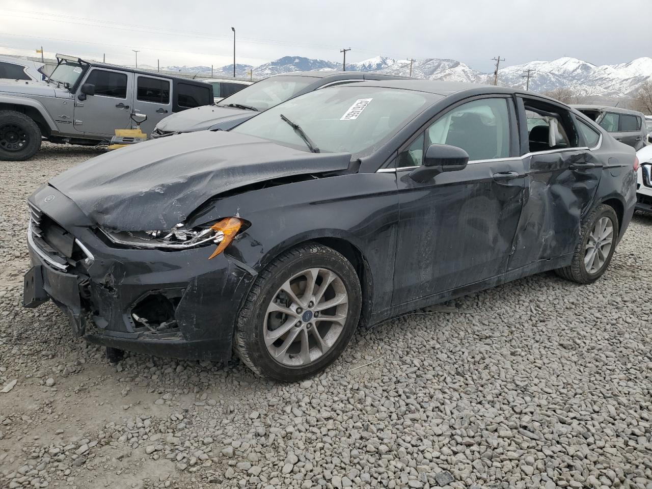 FORD FUSION SE 2019