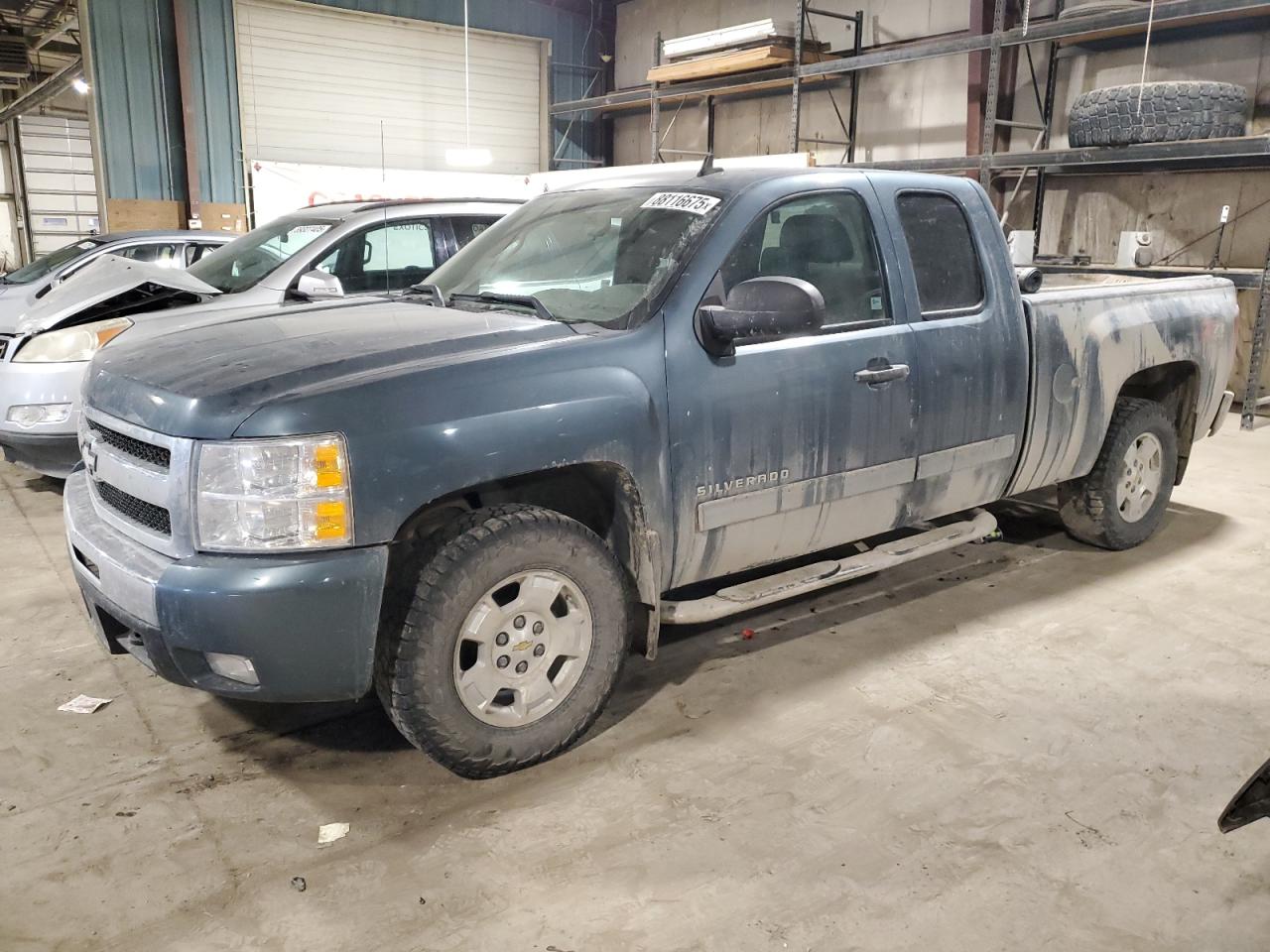 CHEVROLET SILVERADO 2011