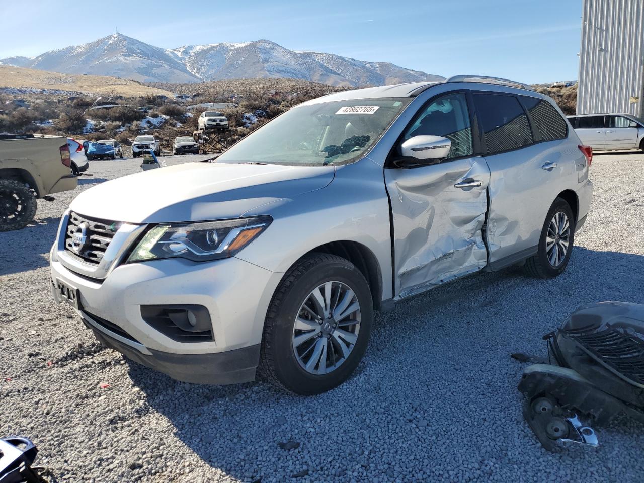 NISSAN PATHFINDER 2019
