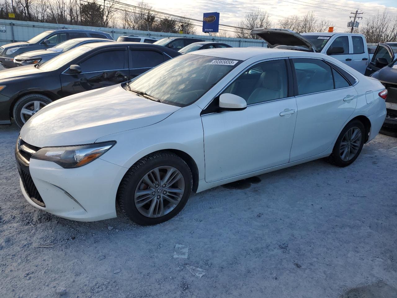 TOYOTA CAMRY LE 2015