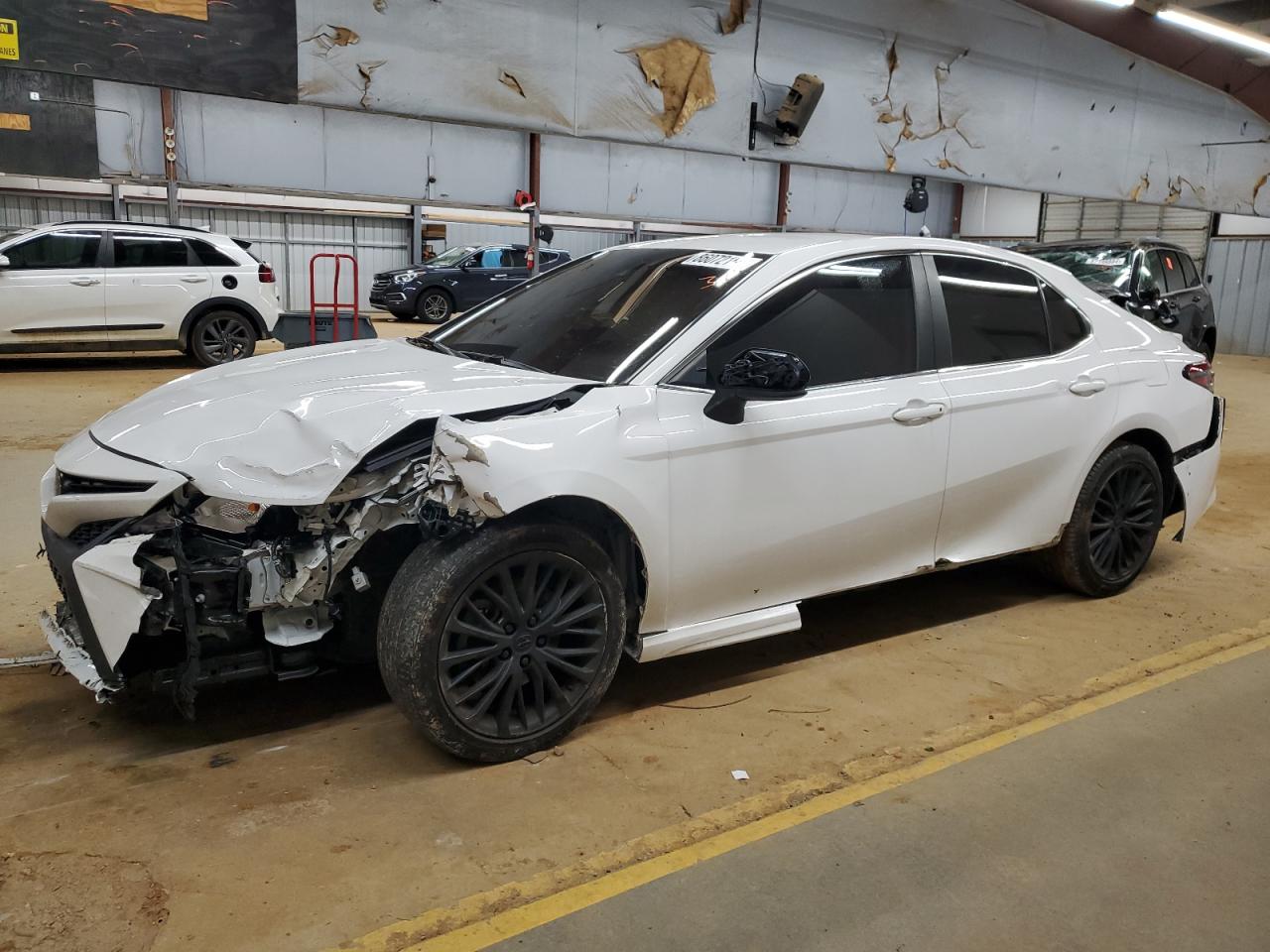 TOYOTA CAMRY L 2019
