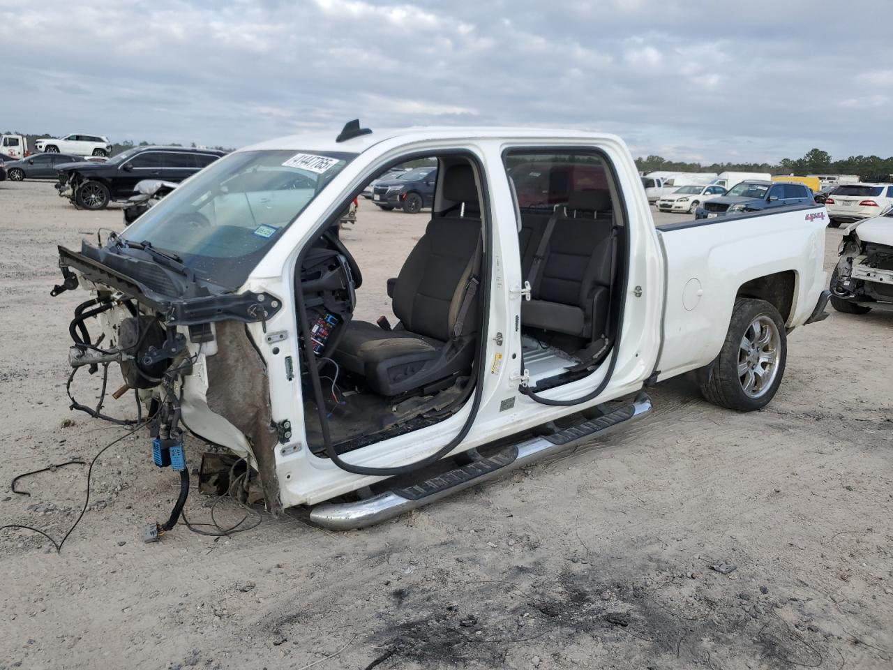 CHEVROLET SILVERADO 2016