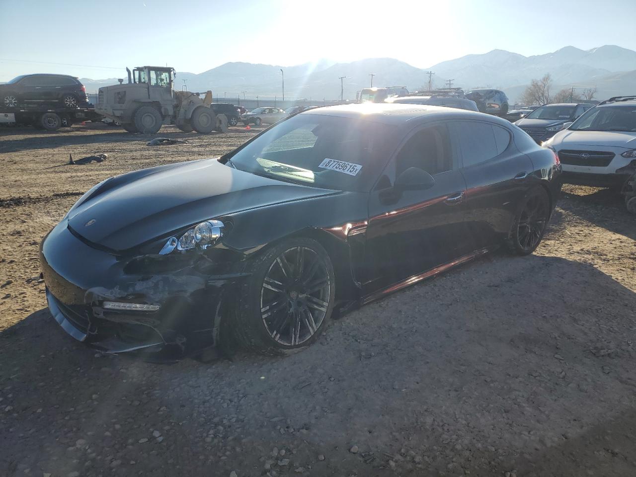 PORSCHE PANAMERA 2 2015