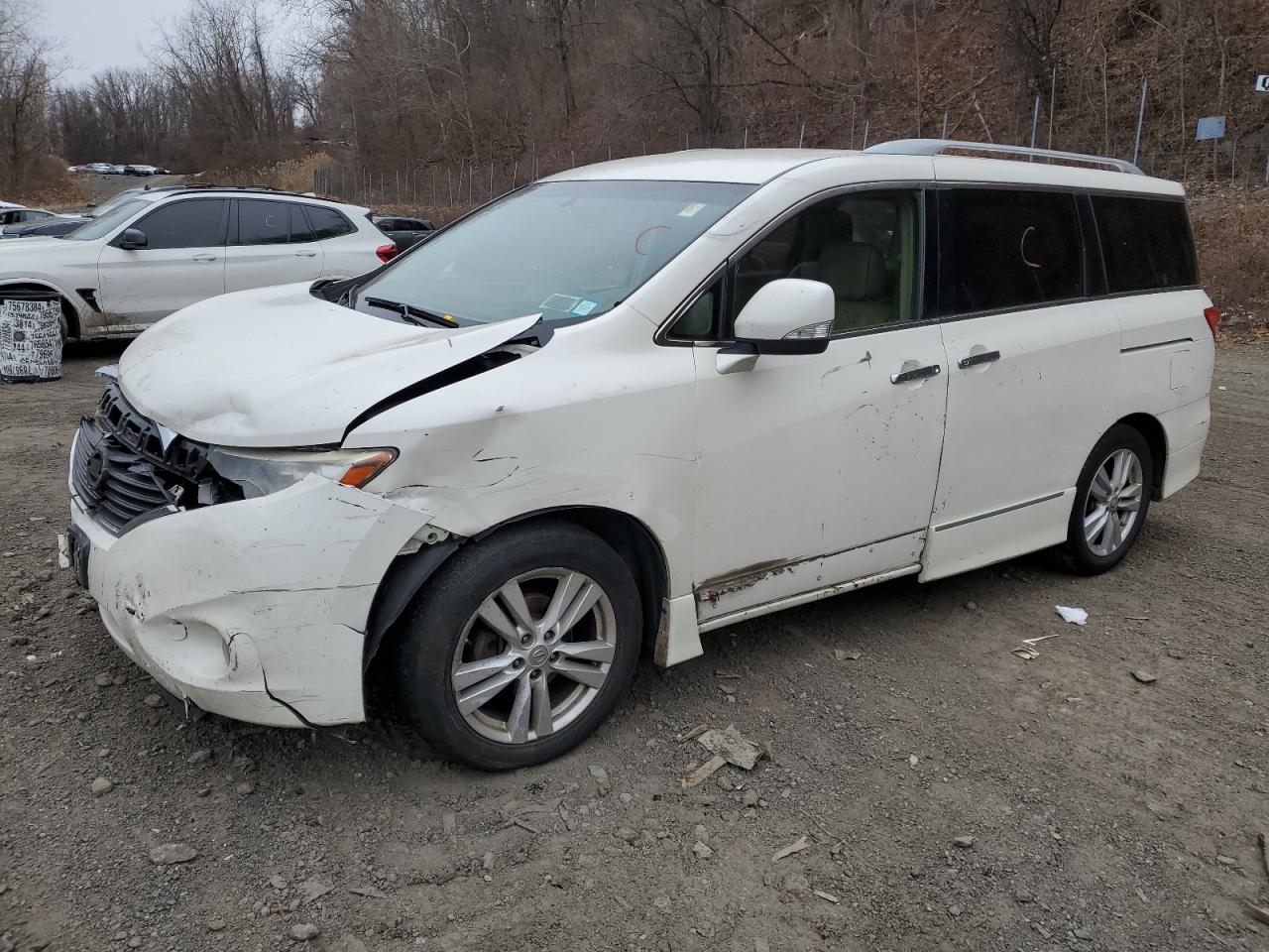 NISSAN QUEST S 2014