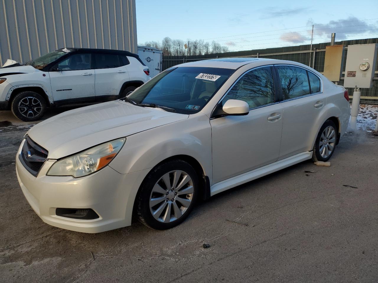 SUBARU LEGACY 2.5 2010
