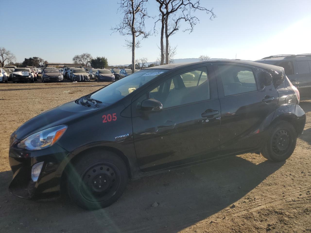 TOYOTA PRIUS C 2016