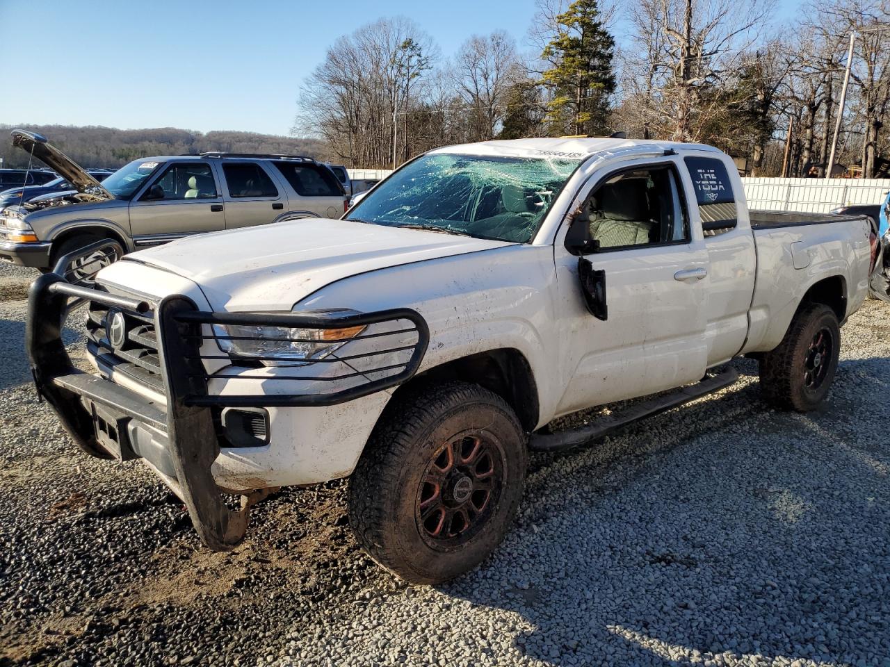 TOYOTA TACOMA ACC 2020