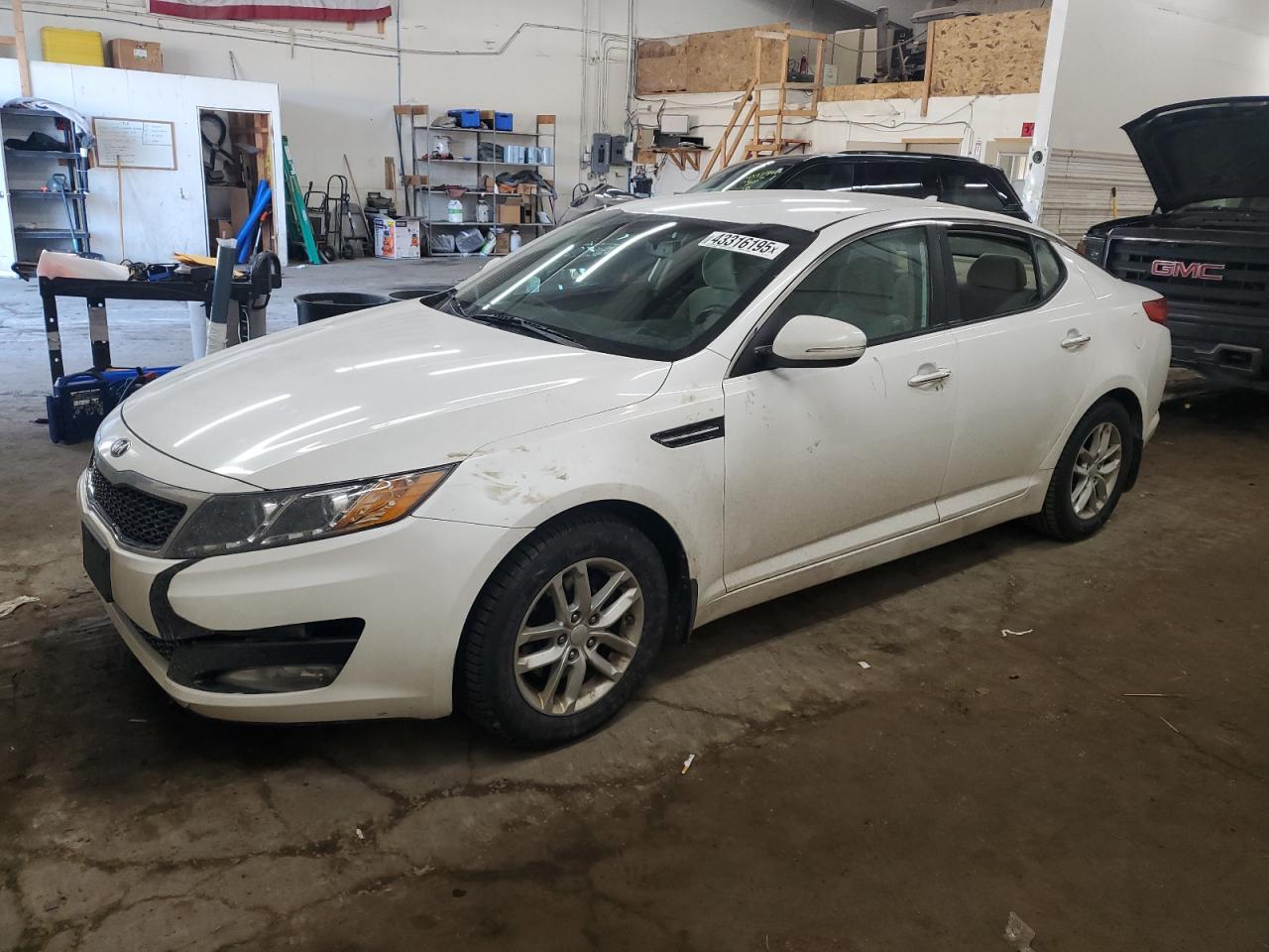 KIA OPTIMA LX 2013