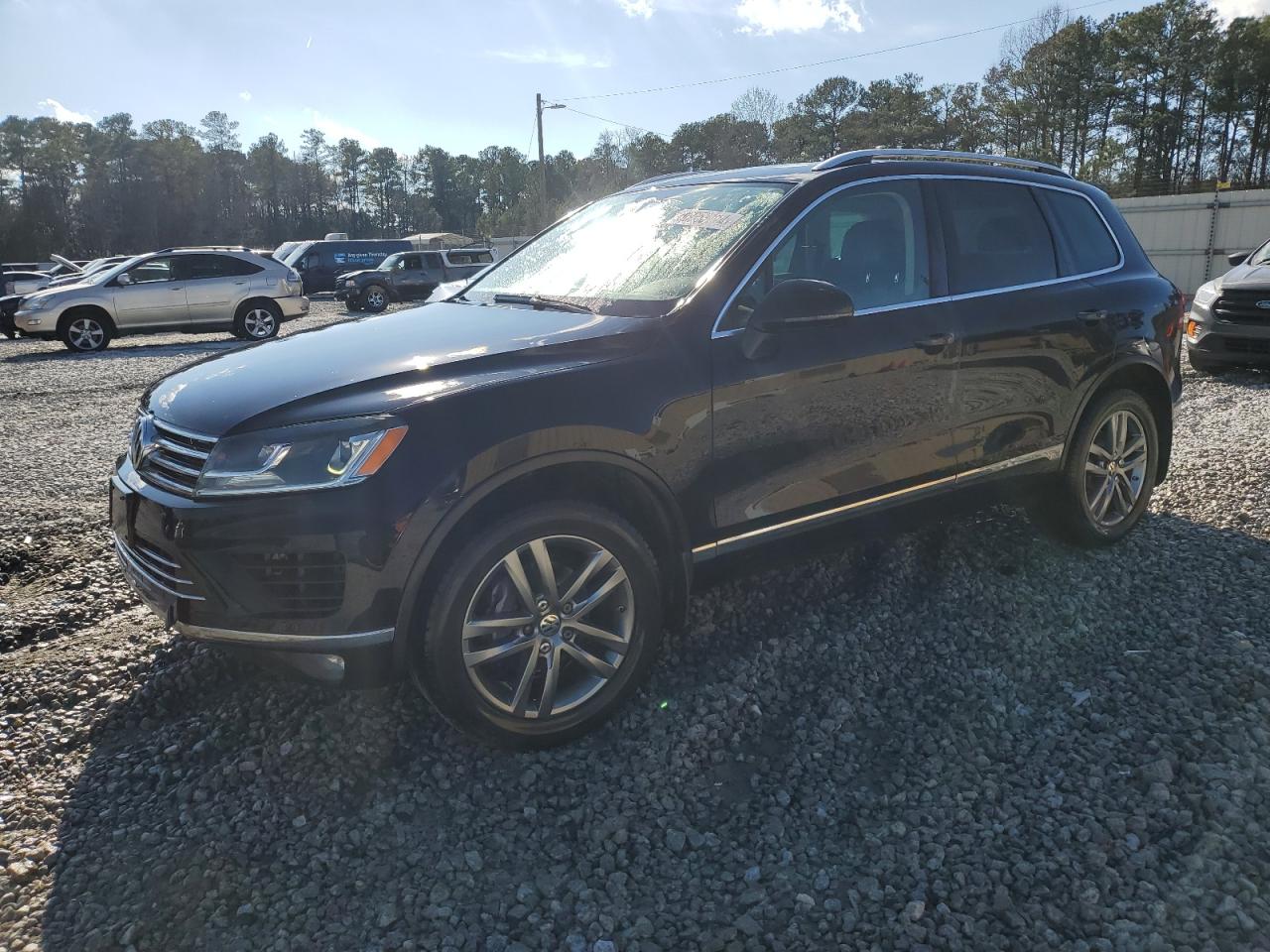 VOLKSWAGEN TOUAREG V6 2015