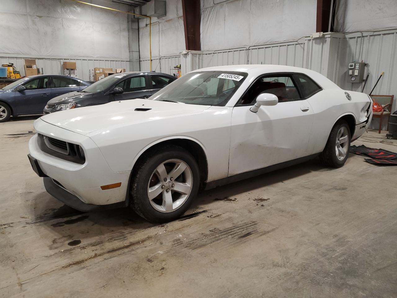 DODGE CHALLENGER 2013