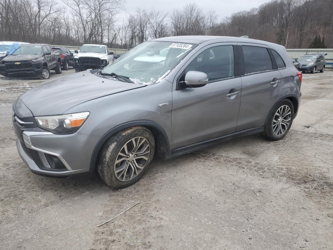 MITSUBISHI OUTLANDER 2018