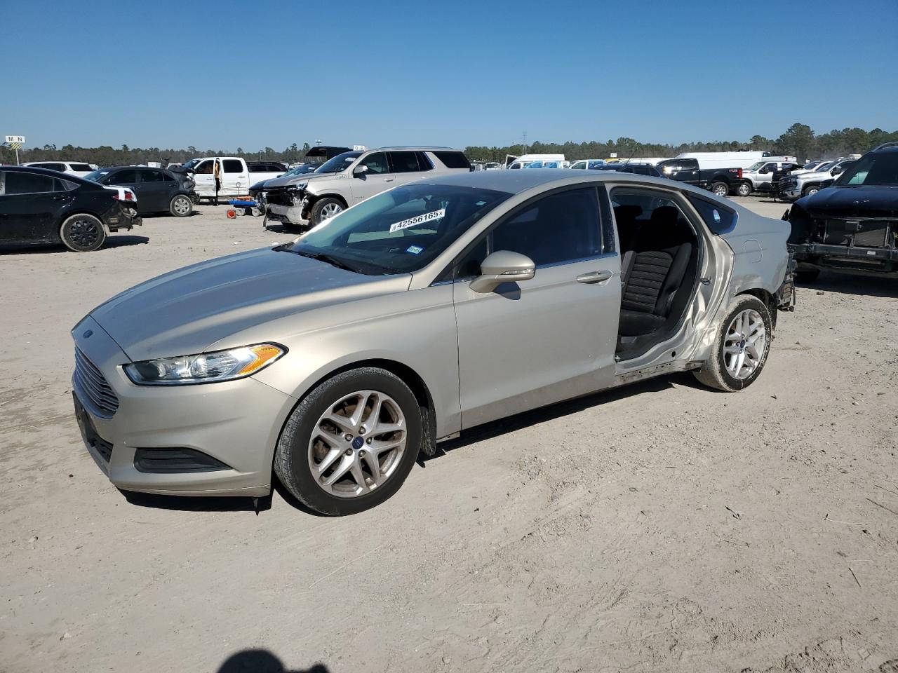 FORD FUSION SE 2016