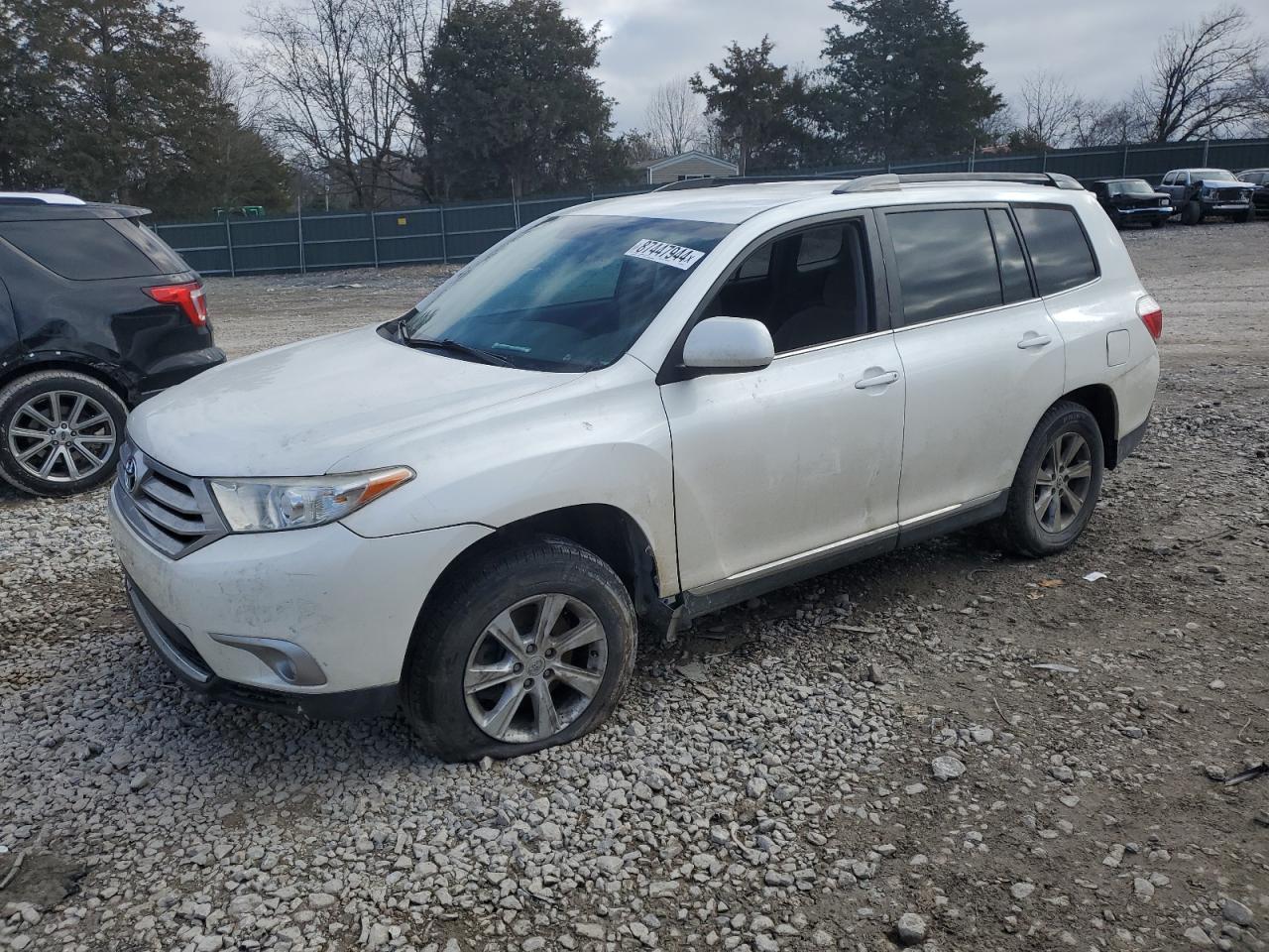 TOYOTA HIGHLANDER 2013
