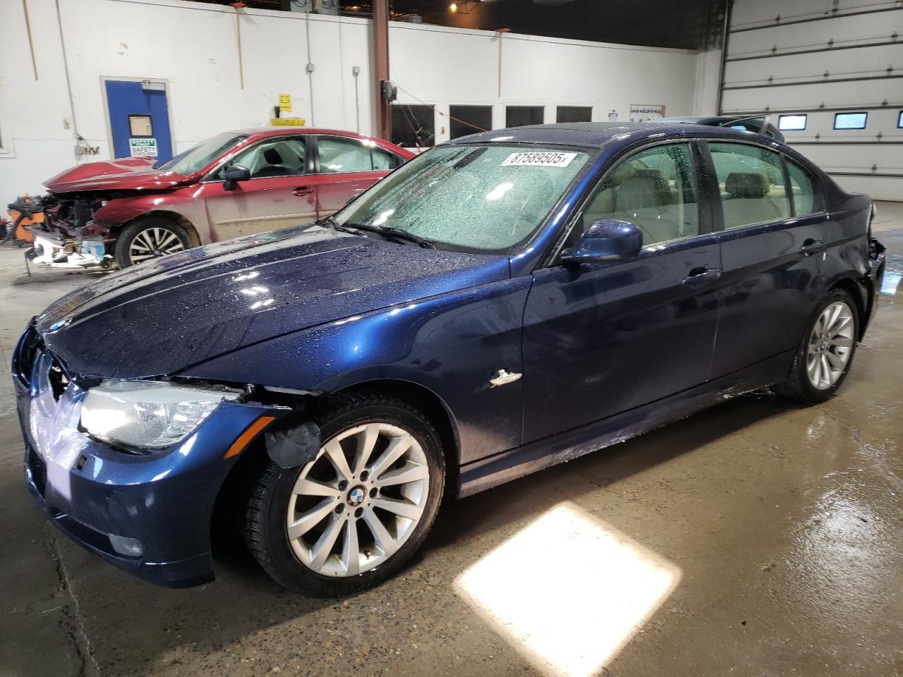 BMW 328 XI 2011