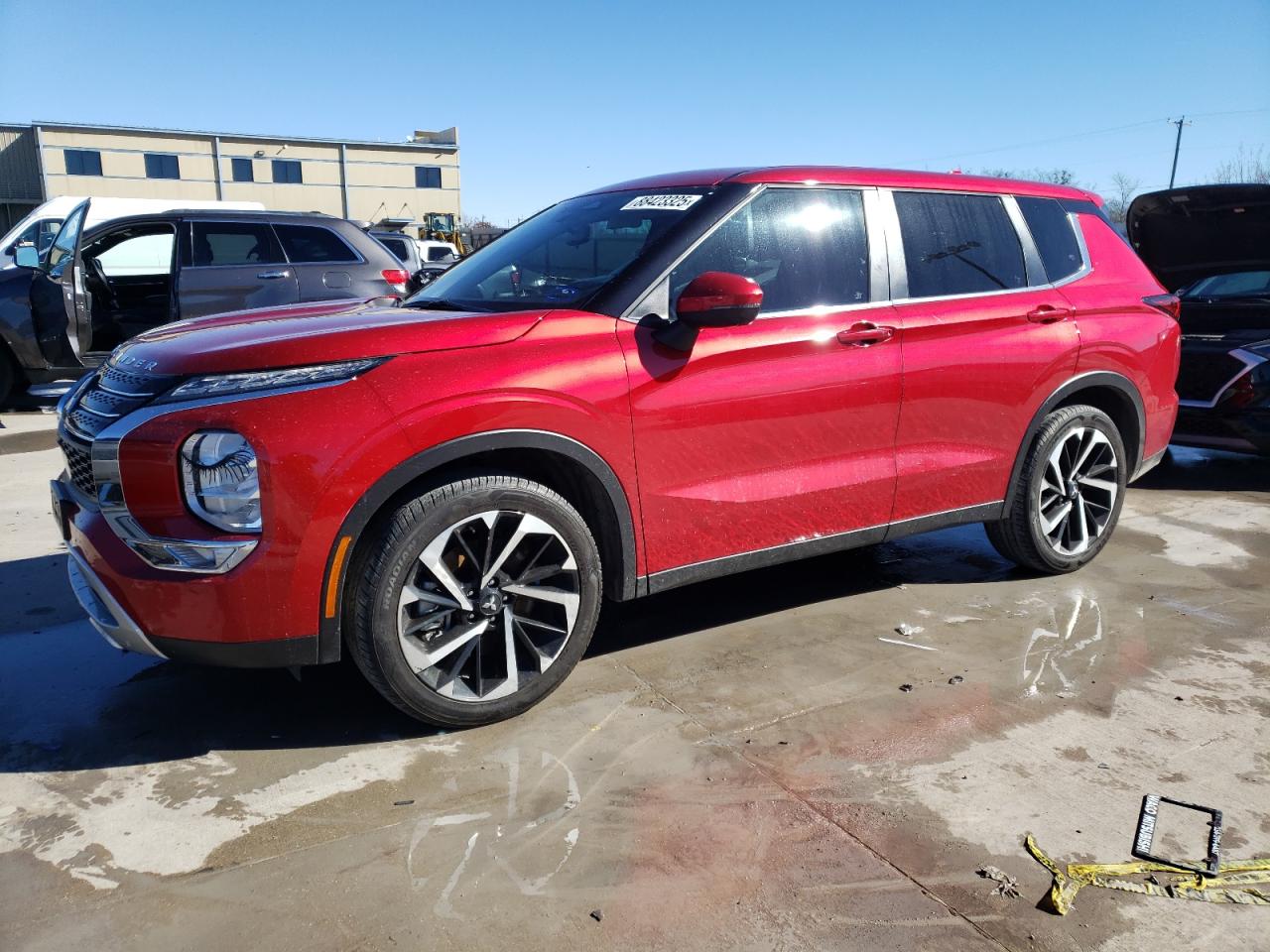 MITSUBISHI OUTLANDER 2023