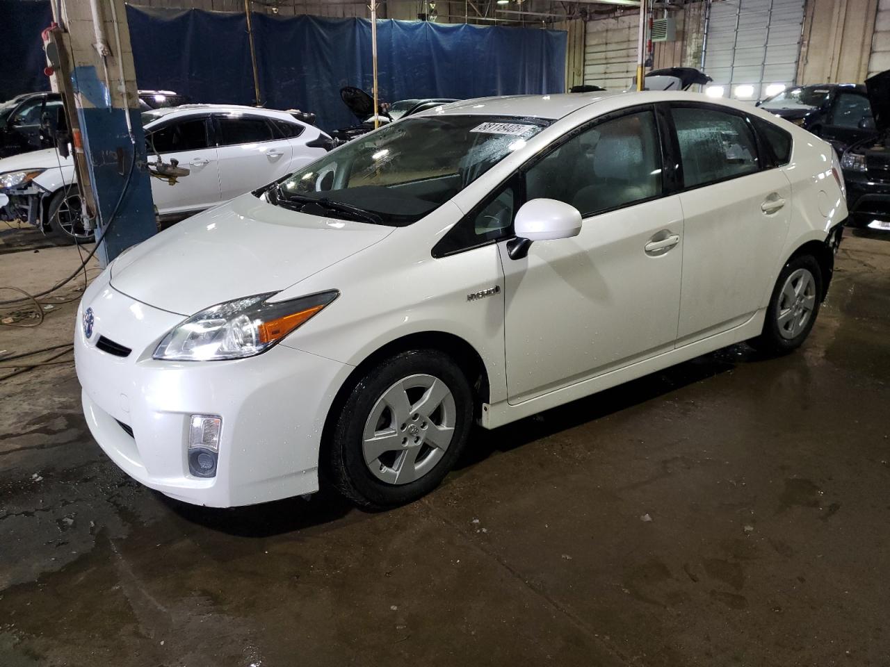TOYOTA PRIUS 2011