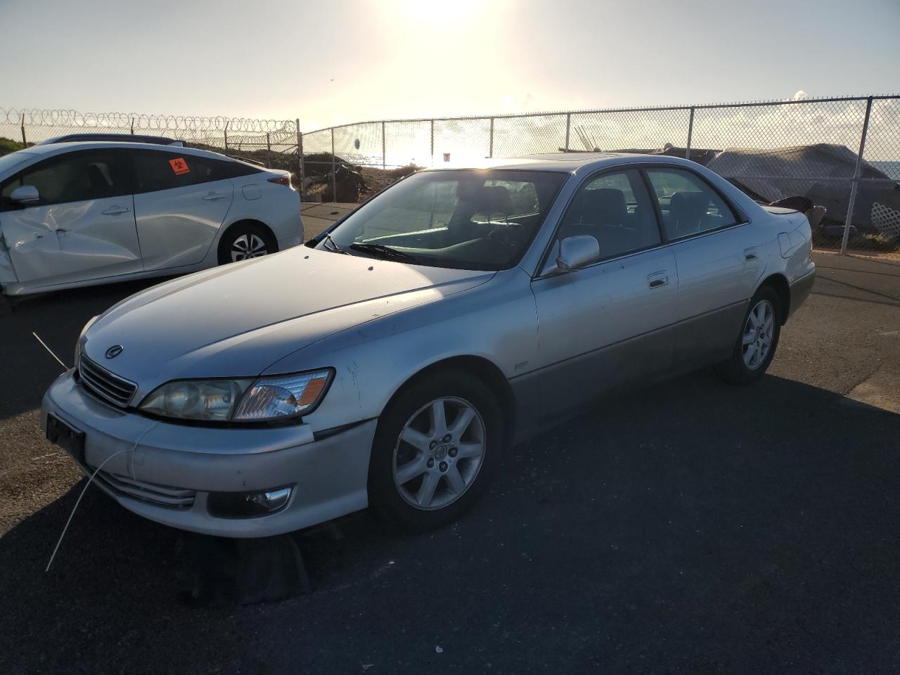 LEXUS ES 300 2000