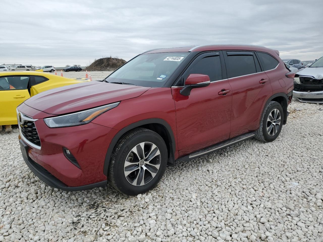 TOYOTA HIGHLANDER 2024