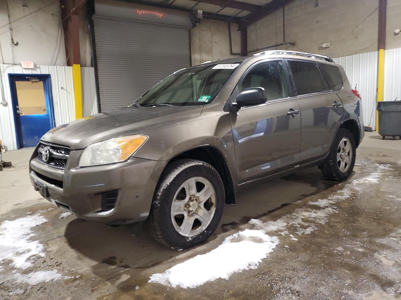 TOYOTA RAV4 2010