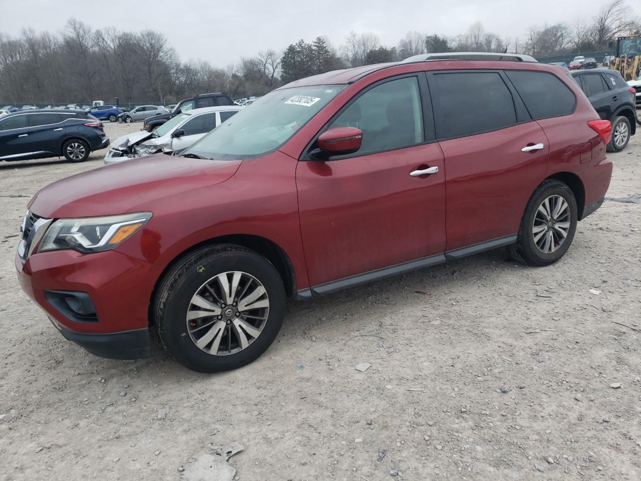 NISSAN PATHFINDER 2017