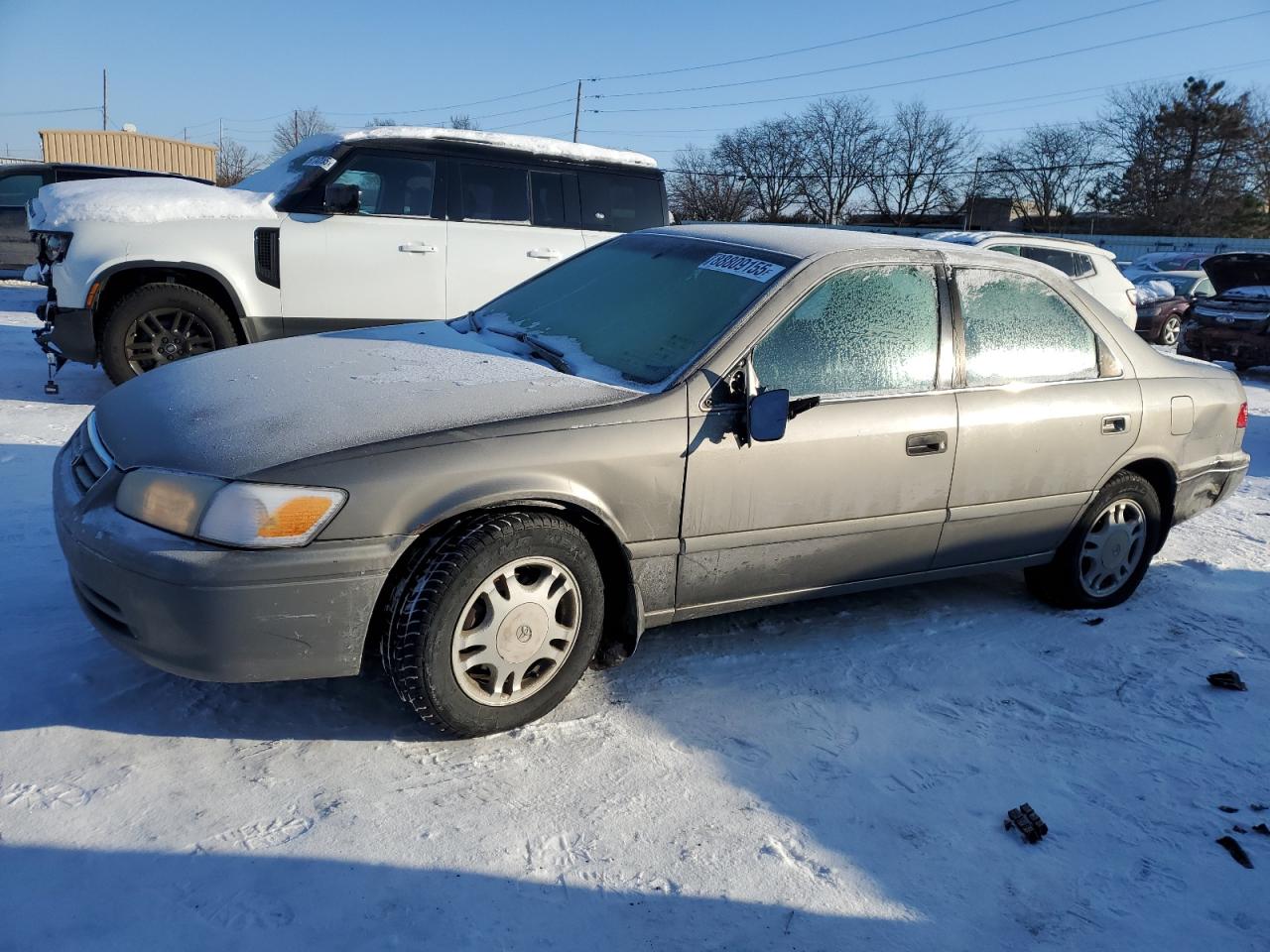 TOYOTA CAMRY CE 2001