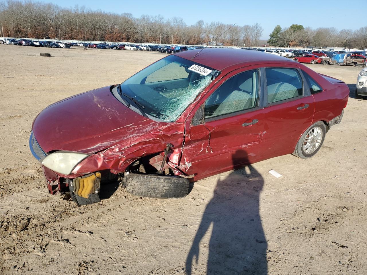 FORD FOCUS ZX4 2005