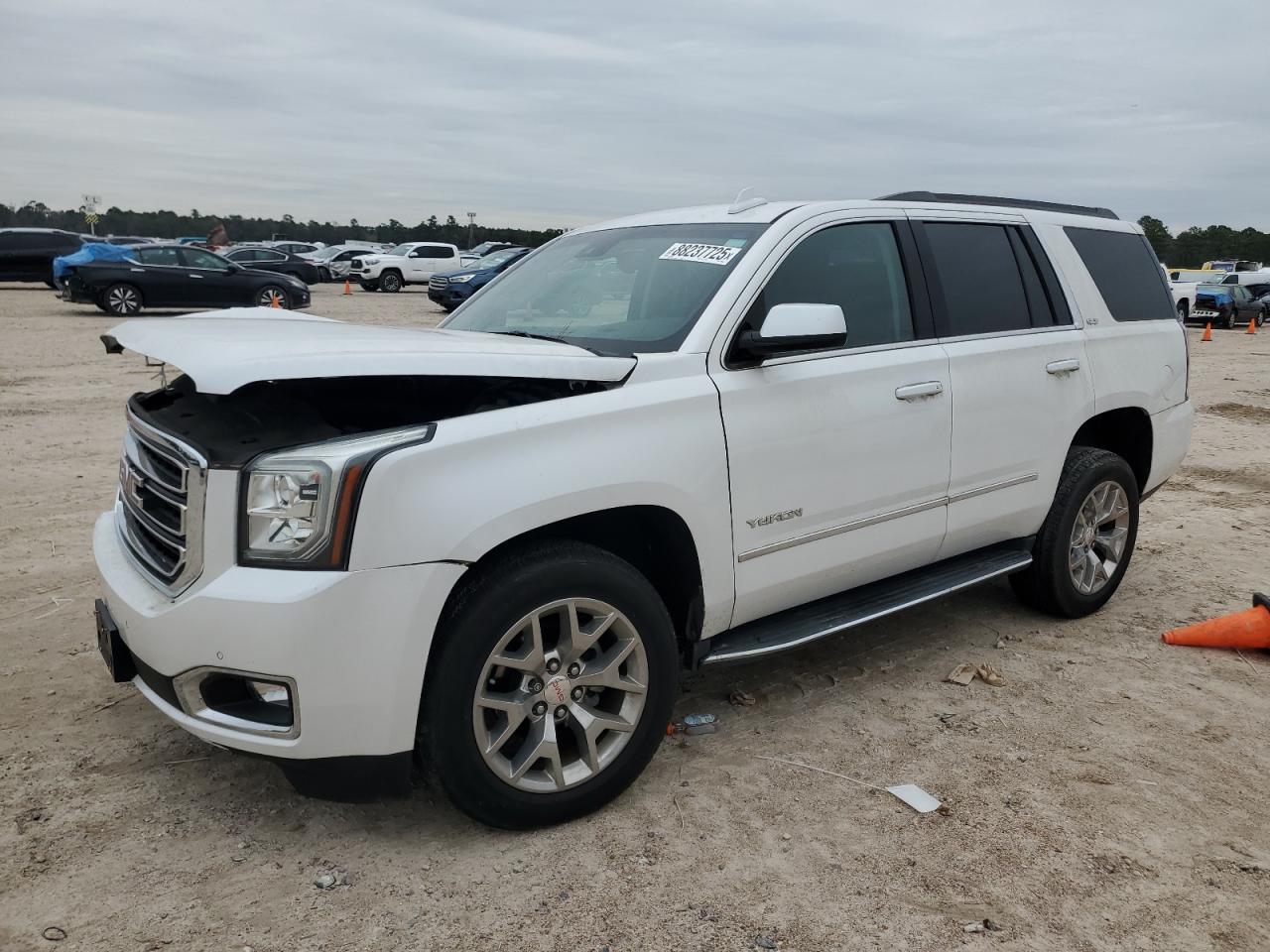 GMC YUKON SLT 2018