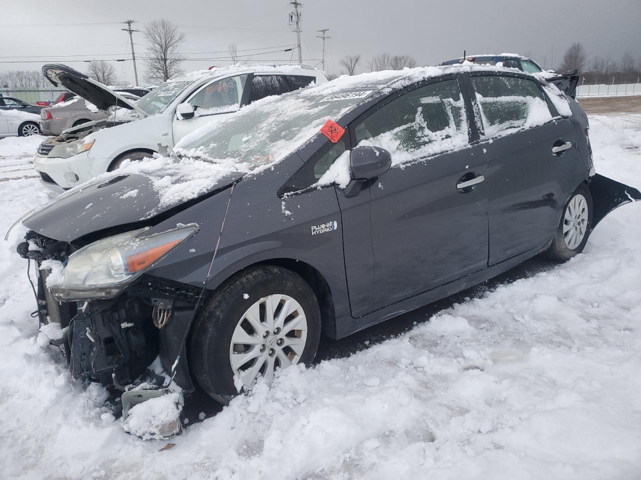 TOYOTA PRIUS PLUG 2013