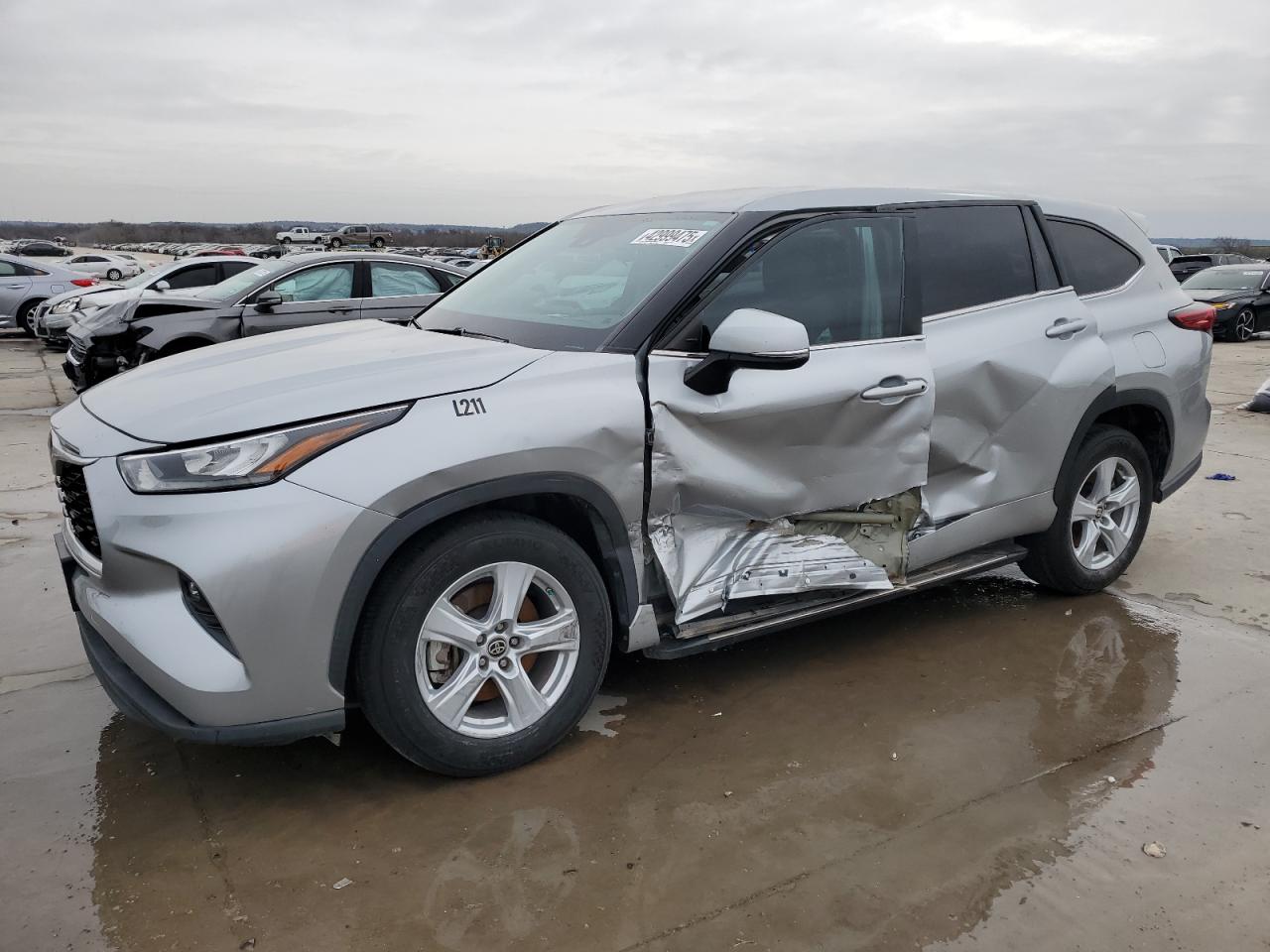TOYOTA HIGHLANDER 2020